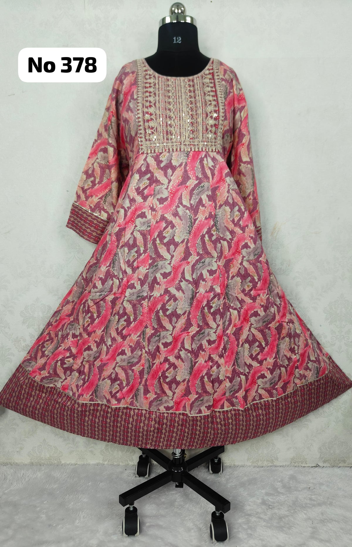 PLUS SIZE NO 378