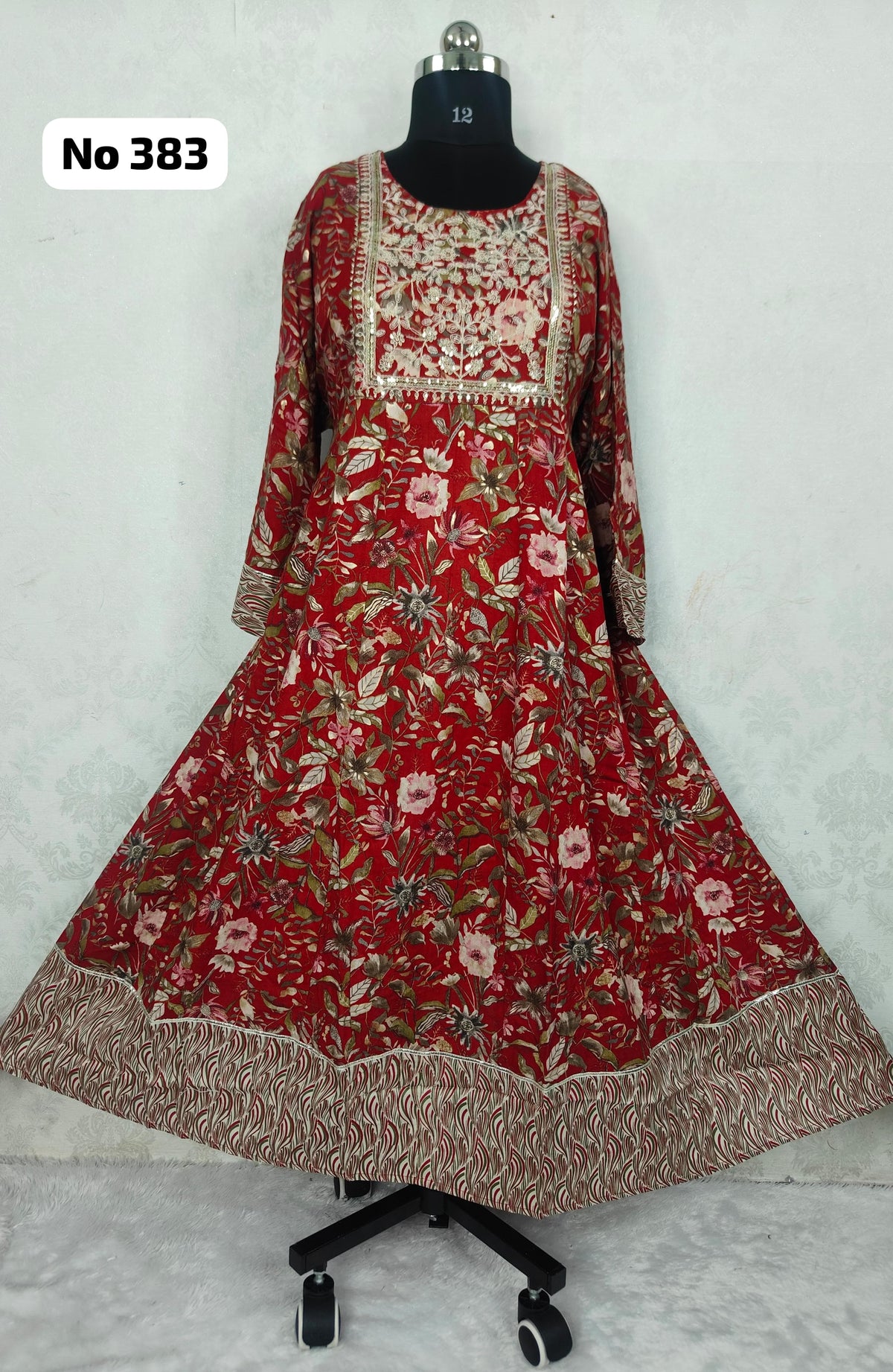 PLUS SIZE NO 383