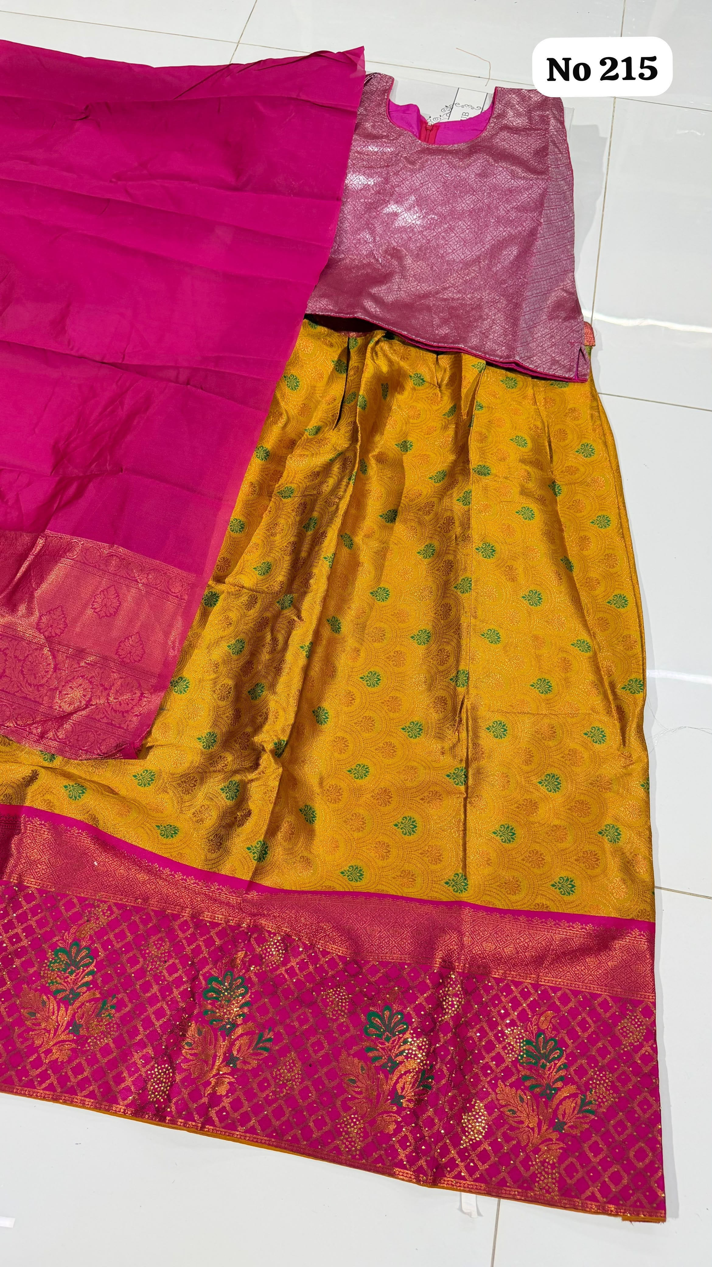 Lehenga Choli🥰 215 (Size 40)