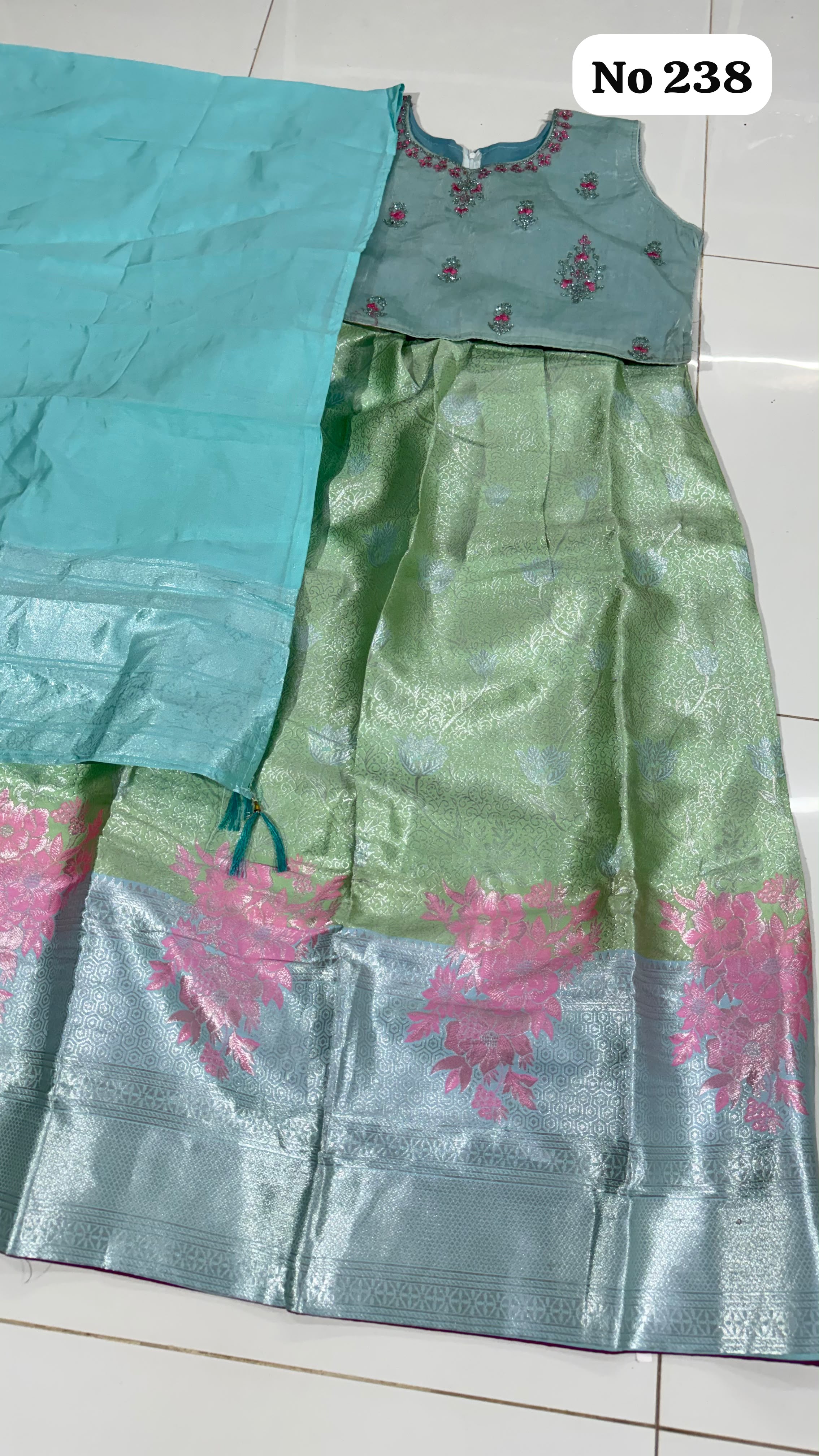 Lehenga Choli🥰 238(Size 42)