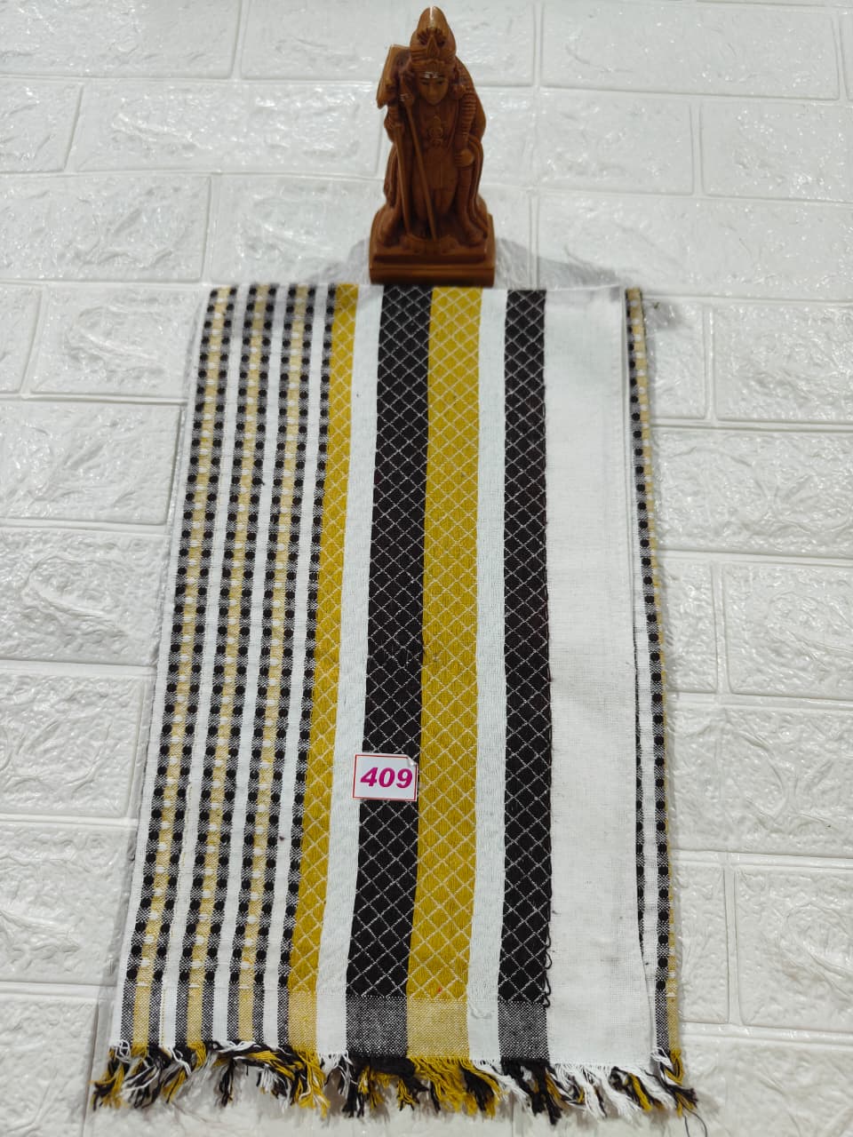 Towel (No 409)