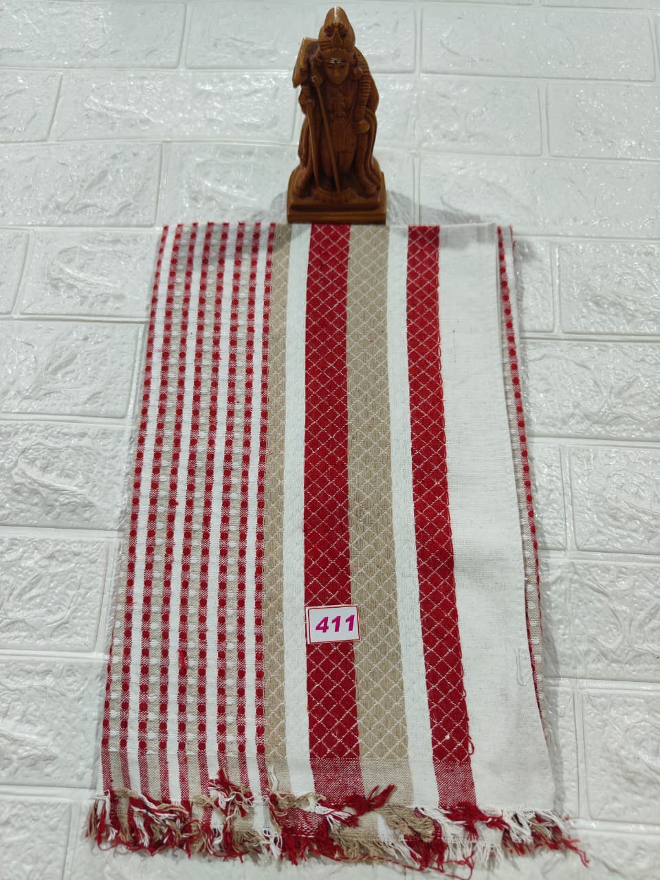 Towel (No 411)