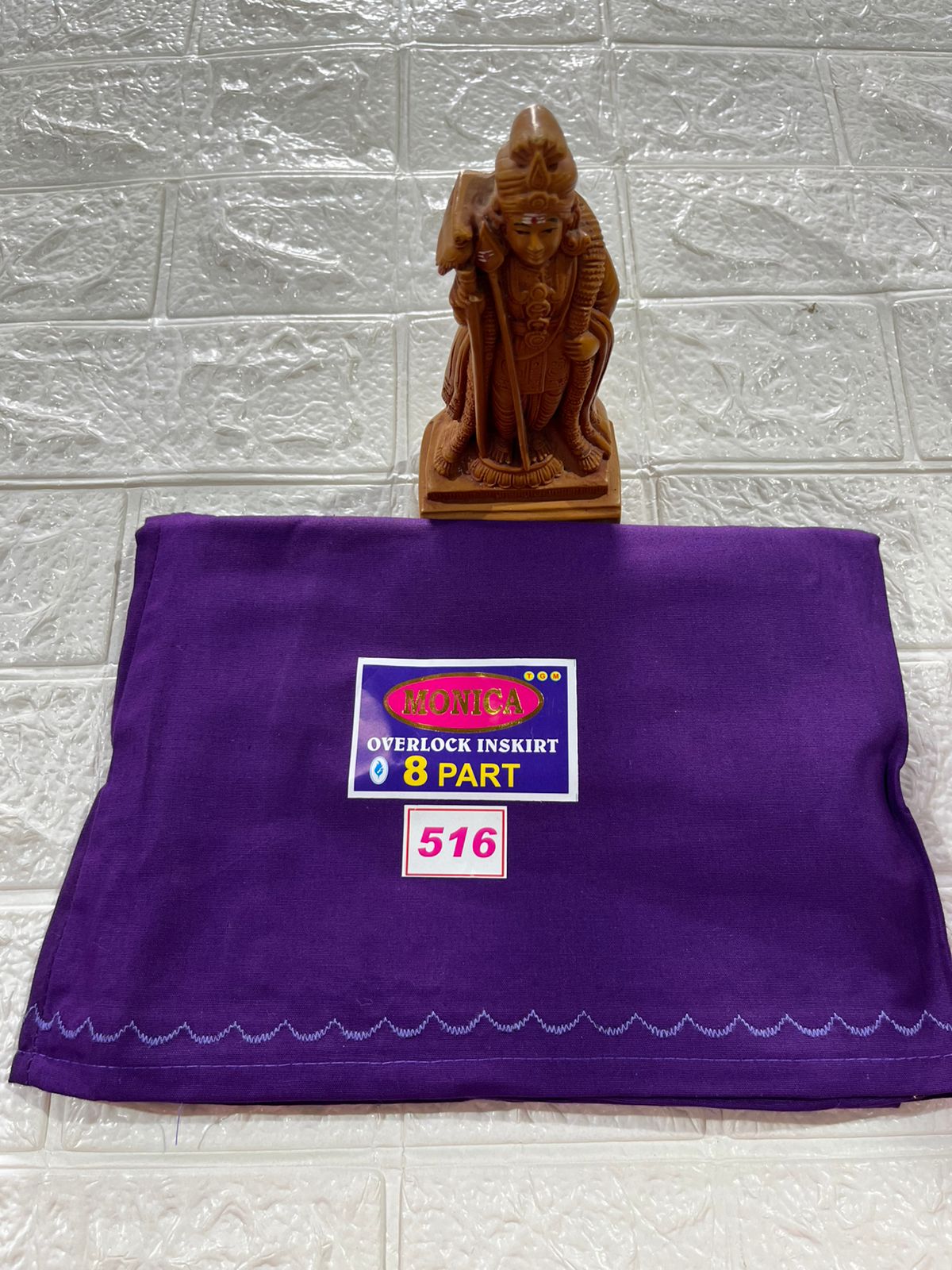 Inskirt (No 516)