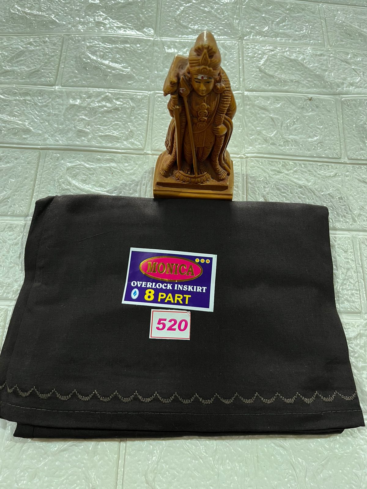 Inskirt (No 520)