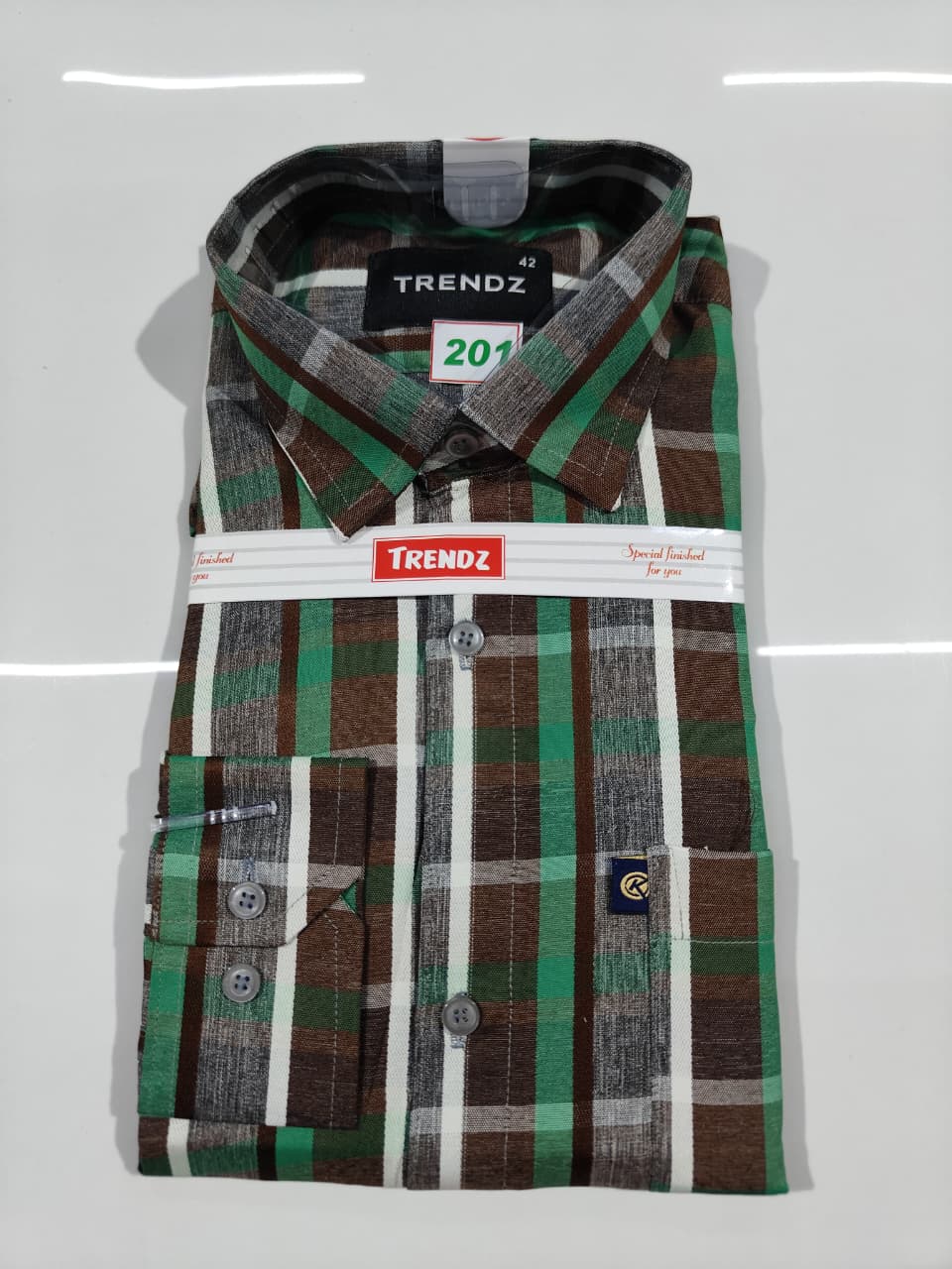 Full Sleeve Checked Shirt (42) (201)