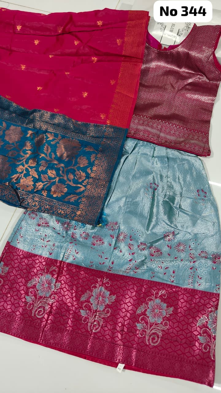 Lehenga Choli (No 344)(Size 30)