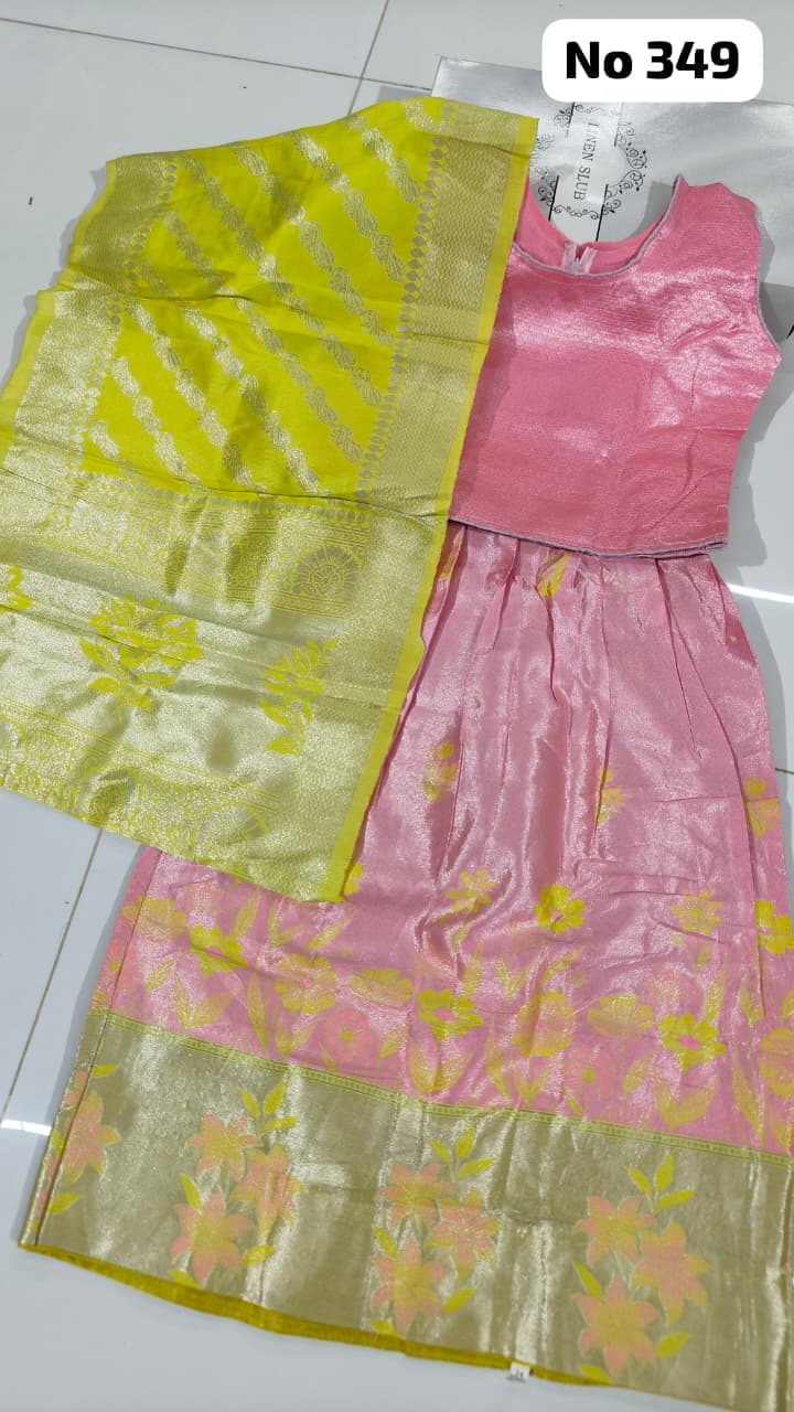 Lehenga Choli (No 349)(Size 28)