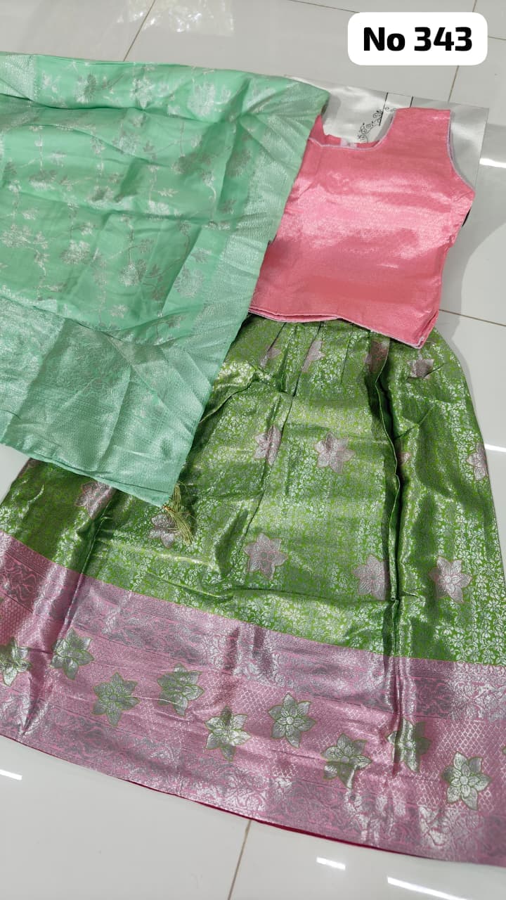 Lehenga Choli (No 343)(Size 32)