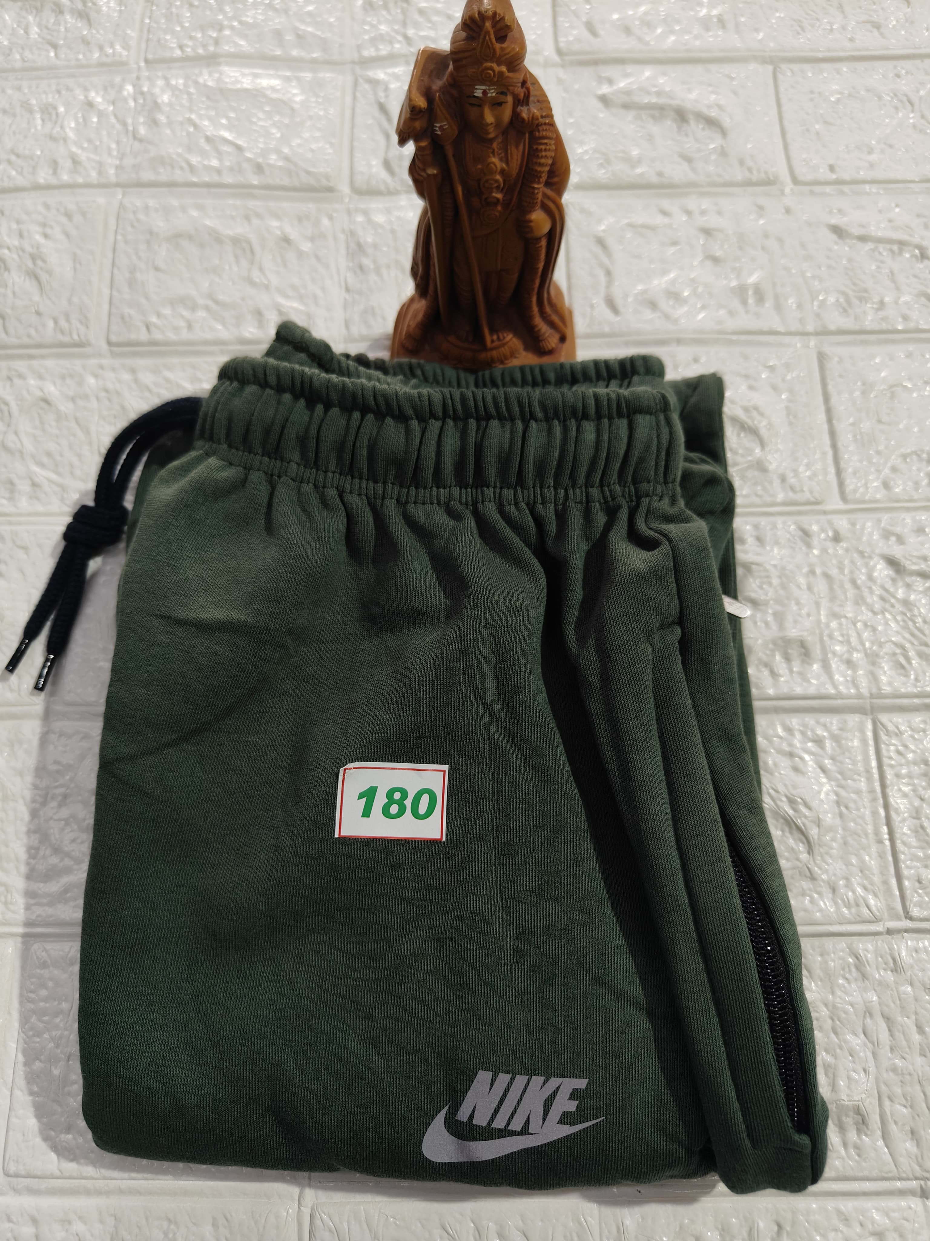 Track Pant (No 180)
