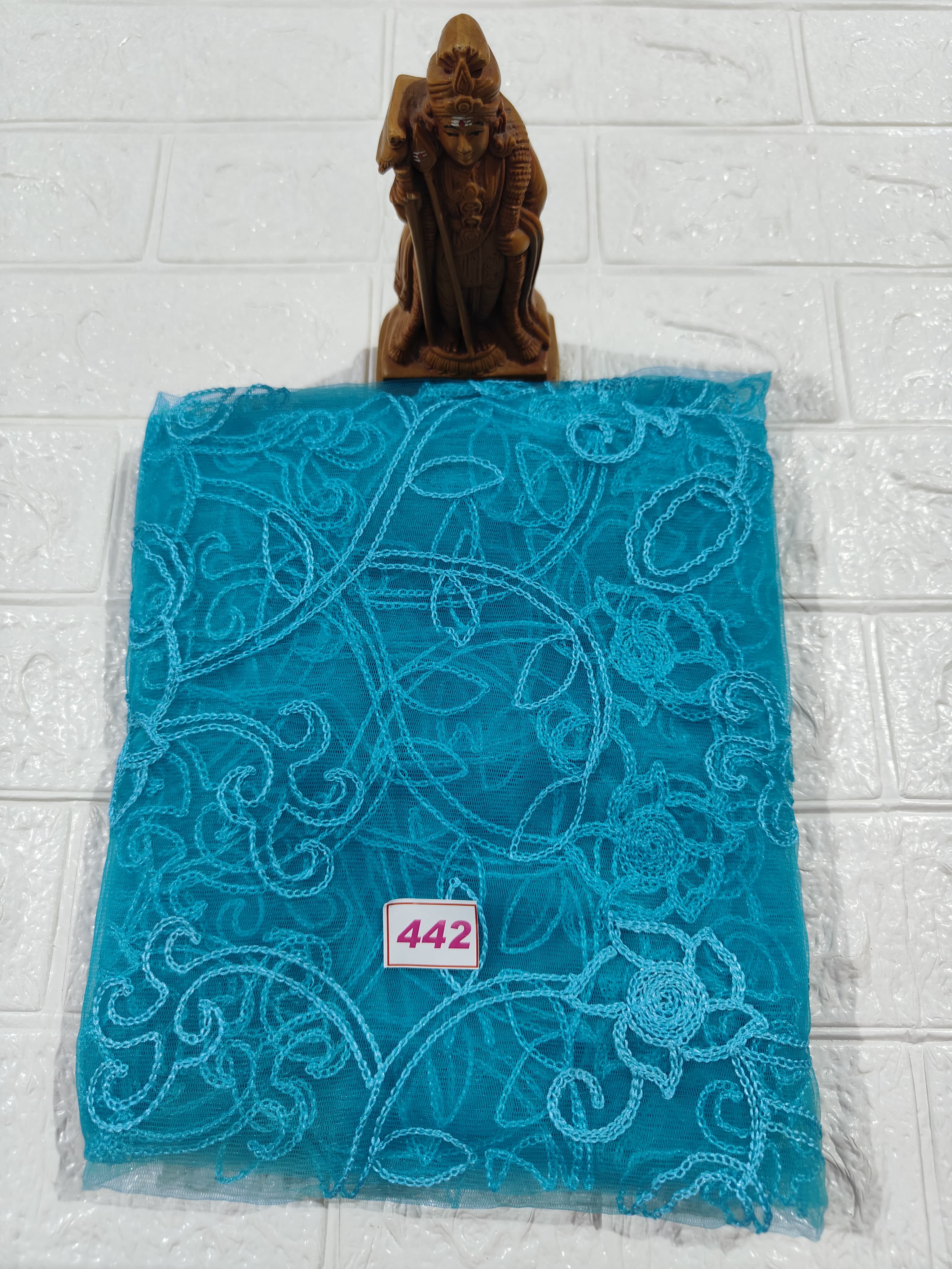 Netted Embroidery Dupatta (No 442)